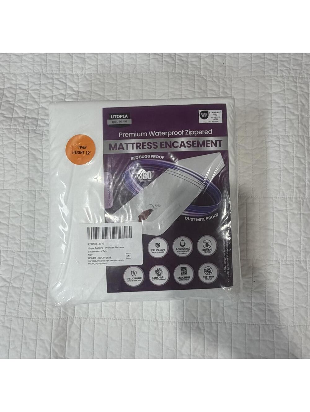 Utopia Bedding Premium Waterproof Bed Bug Mattress Cover
